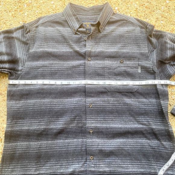 Like New Men’s Woolrich Striped Flannel Shirt XL - Picture 6 of 13